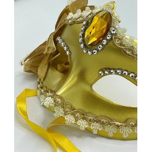 Power Escorts - Luxueuze Venetiaans Masker - Goud - met gave Steentjes/ Kraaltjes - handig verstelbaar - uitdagend - Kinky Masker -  verpakt in plastic zakje - BR205gold