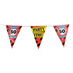 Paperdreams Vlaggenlijn - Sarah 10 Meter rood - Feestelijk versieren voor 50ste verjaardag!