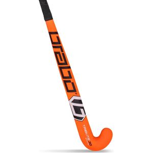 Brabo g-force tc-30 veldhockeystick in de kleur oranje.