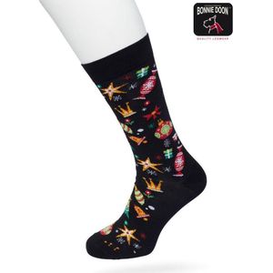 Bonnie Doon Heren Kerstsokken Zwart maat 40/46 - Perfect Kerst Cadeau - Kerstcadeau - Kerst Sokken - Gift - Cadeau - Kerstmis - Kerstman - Kerstcadeau - Kerst Print - Platte Teennaad - Comfortabel - Christmas Spirit Socks - Black - BP212514.101