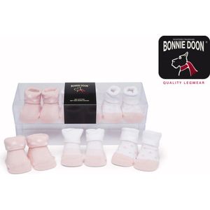 Bonnie Doon Baby Giftset Newborn Sokken 3 paar Roze/Wit - 0 tot 6 maand - Kraamcadeau - Biologisch Katoen - GOTS Gecertificeerd - Gift Box - Perfect Kraam Cadeau - Zacht Organisch Katoen - Gladde Naden - Leuke Prints - Pink Salt - BP214199.320
