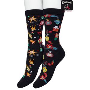 Bonnie Doon Dames Kerstsokken set 2 paar Zwart maat 39/42 - Perfect Kerst Cadeau - Giftset - Kerstcadeau - Kerst Sokken - Multipack - 2-Pack - Cadeau - Kerstmis - Kerstcadeau - Comfortabel - Christmas Spirit - Black - OL21151415.101