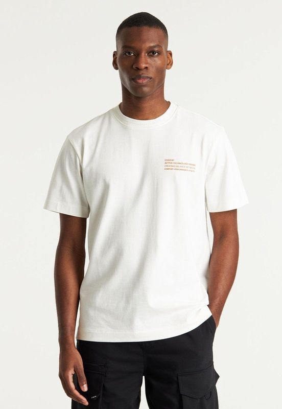 CHASIN' - Xpose - T-Shirt - Off-White - Loose Fit - Katoen