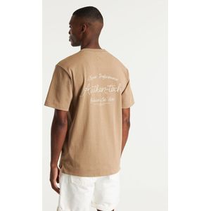 Chasin' T-shirt Beige - Tekst - Ronde Hals