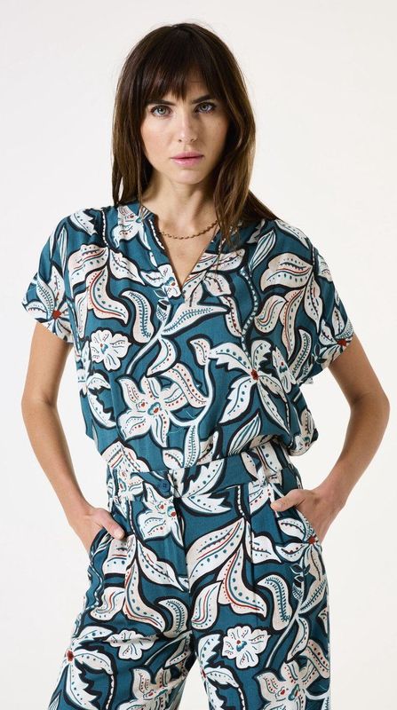 Garcia - Kraag - Bloemendessin - Korte Mouwen - Zachte Stof