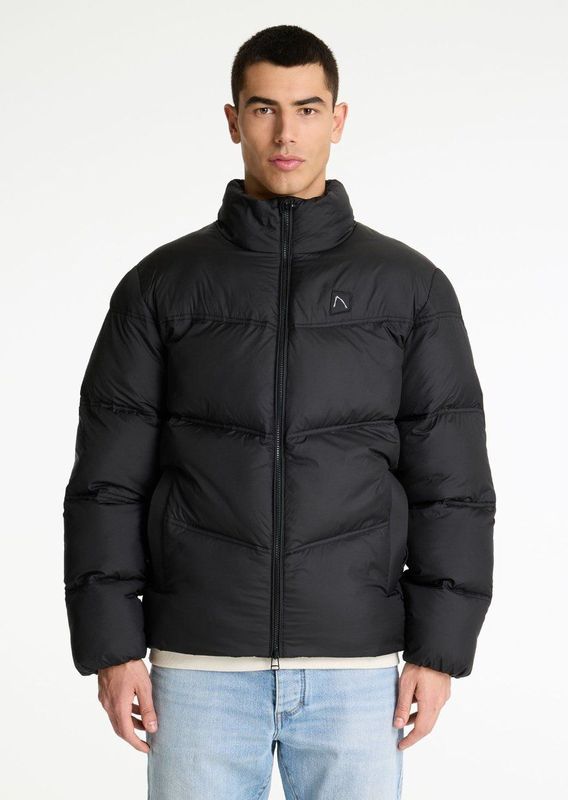 Jassen - Nova Burst Jacket - Zwart - Gewatteerde Jas