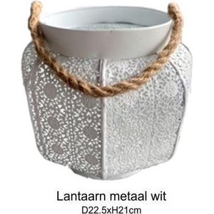 Lantaarn opengewerkt metaal wit - met een hengsel van touw - decoratieve lantaarn D22,5xH21cm - kaarsen houder - tafellantaarn - metaal