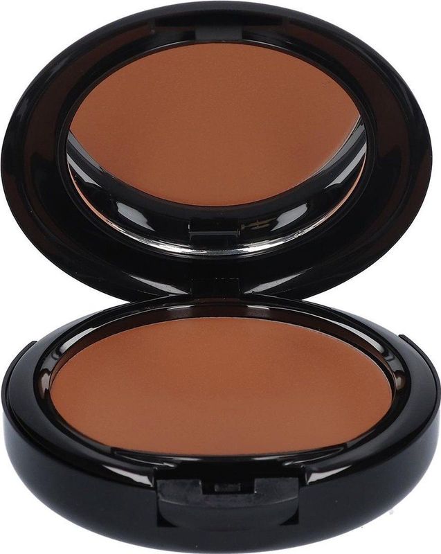 Make-Up Studio Foundation Face Light Velvet Foundation SPF25 Oriental