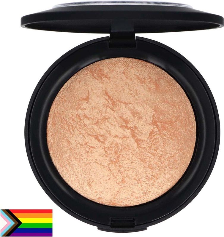 Make-Up Studio Highlighter Face Lumière Highlighting Powder Mystic Desert