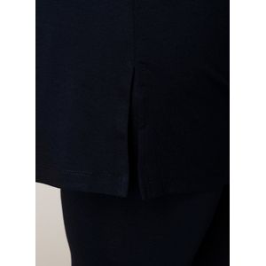 Base Level - Curvy Lang Shirt - Navy Dark Blue - Mouwloos - Aan de Zijkanten Gesplitst