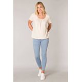 Base Level Basic T-shirt Yona met Plooien Beige