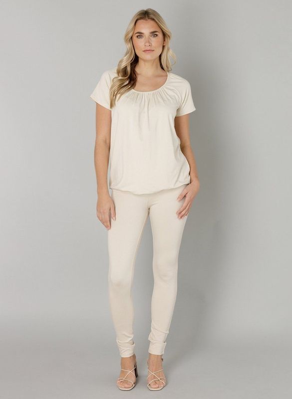 Base Level Basic T-shirt Yona met Plooien Beige