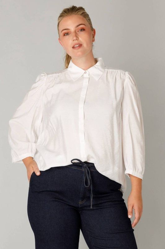 Yest Curve - Blouse - Ecru - Driekwart Mouwen - Knoopsluiting