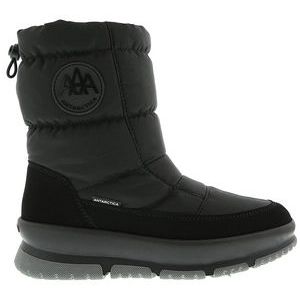 Antarctica snowboots