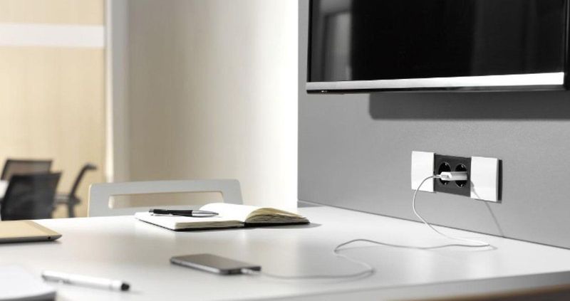 Bachmann - STDUE2STW - Inbouw Stopcontact - Met Schuifdeksels