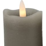 Countryfield LED kaarsen/stompkaarsen - 2x st - grijs - D5 x H7,2 cm - timer - warm wit