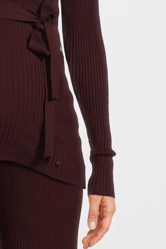 LOVE2WAIT - Longsleeve - Donkerrood - Rib Gebreid