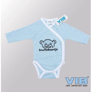 VIB® - Rompertje (overslag) Luxe Katoen - Oma's Knuffelbeertje (Blauw) - Babykleertjes - romper - rompertjes - rompertjes met tekst - baby cadeau - baby aankondiging - overslagromper