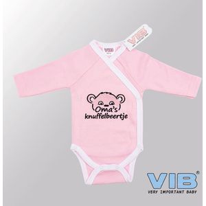 VIB® - Rompertje (overslag) Luxe Katoen - Oma's Knuffelbeertje (Roze-Wit) - Babykleertjes - romper - rompertjes - rompertjes met tekst - baby cadeau - baby aankondiging - overslagromper