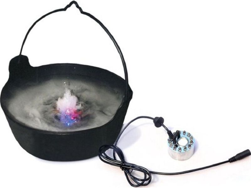 Halloween Mistmaker Rook Machine met 3 Kleuren LED Lampjes - Werkt op Water en Stroom - Diameter 5 cm, Hoogte 4 cm