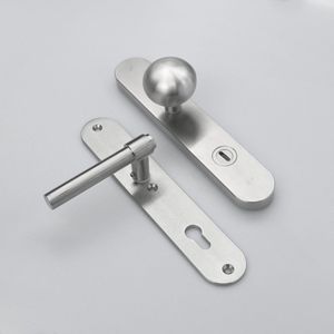 MASSIEF RVS Tzunali Deurbeslag. Model MINHO SKG*** BREED T=15/5 VKTB (kerntrek) PC92 BUITEN KNOP CASTELLO; BINNEN KRUK PARIJS