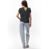 Catwalk Junkie - T-shirt - Donkergrijs - 2502010220 - Met Open Rug Detail