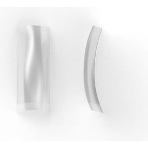 100 stuks, nagel tips CLEAR / TRANSPARANT met kort opzetstuk in een nagel box.