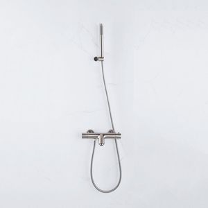 Fortifura Calvi Thermostatische badkraan met staafhanddouche, handdouchehouder en metalen doucheslang Geborsteld RVS PVD (RVS) SW496812/SW720566/SW720222/SW706208