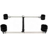 BDSM dubbele spreader bar met zachte boeien - zwart