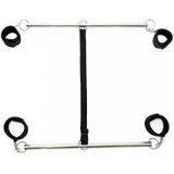 Rimba Bondage Play BDSM dubbele spreader bar met zachte boeien - zwart
