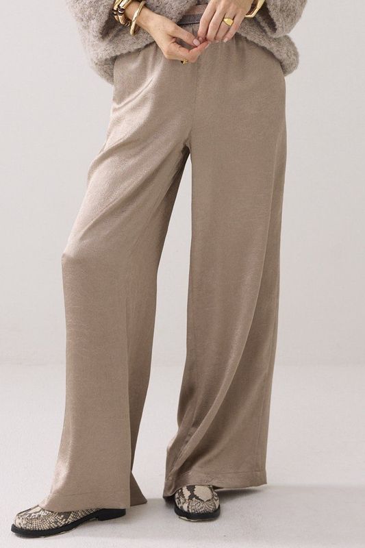 Summum - Wide Leg Broek - Taupe - Regular Waist - Satijnen Look
