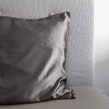 Sleeptime Satijnen Kussensloop - Anti allergeen - Haarverzorging - Huidverzorging - 2 Stuks - 60x70 cm - Zilver
