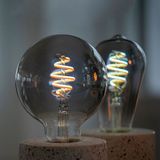 Hombli - Smart Filament Bulb - E27 G95 - Smokey - Globe - Warm Wit Licht - 1 Stuk