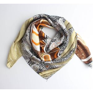 Kara scarf- Accessories Junkie Amsterdam- Dames- Bandana's- Halsdoek- Sjaaltje- Imitatie Zijde- Dieren print- Oranje bruin geel grijs