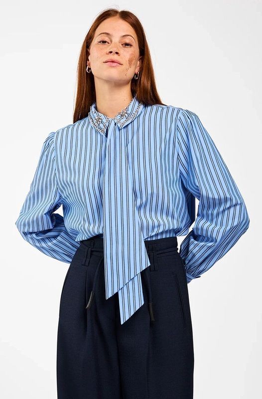 Aaiko - Fenne Strass VIS 525 - Blouse - Blauw - Wol