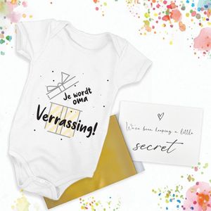 Hospitrix Baby Rompertje met Tekst Verrassing! Je wordt oma | Korte Mouw | Cadeau voor Zwangerschap | Bekendmaking | Aankondiging Baby | Aanstaande Moeder | Moederdag