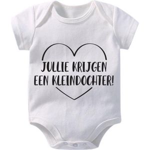 Hospitrix Baby Rompertje met Tekst Jullie Krijgen een Kleindochter | Korte Mouw | Cadeau voor Zwangerschap | Bekendmaking | Aankondiging | Aanstaande Moeder | Moederdag
