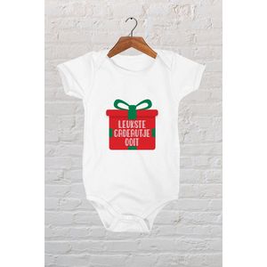 Hospitrix Baby Rompertje met Tekst ""Leukste Cadeau Ooit"" | Kerstcadeau | 0-3 maanden | Kerst zwangerschaps aankondiging | Cadeau voor Zwangerschap | Bekendmaking | Aankondiging | Aanstaande Moeder | Moederdag
