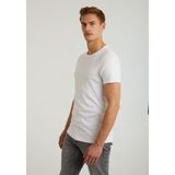 T-shirt BASE-B Wit (5211 357 007 - E10)