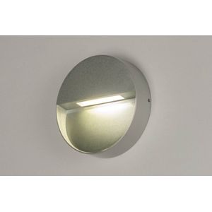 Ronde led wandlamp voor buiten in zilvergrijs, ook als huisnummerlamp te gebruiken