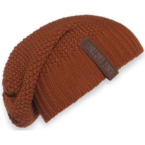 Knit Factory Coco Gebreide Muts Heren & Dames - Sloppy Beanie hat - Terra - Warme oranje Wintermuts - Unisex - One Size