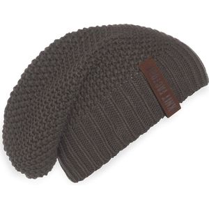 Knit Factory Coco Gebreide Muts Heren & Dames - Sloppy Beanie hat - Taupe - Warme bruine Wintermuts - Unisex - One Size