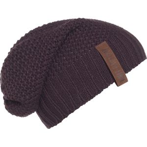 Knit Factory Coco Gebreide Muts Heren & Dames - Sloppy Beanie hat - Aubergine - Warme paarse Wintermuts - Unisex - One Size