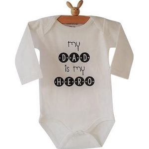 Baby rompertje met tekst papa my dad is my hero  - Wit |Zwart - Maat 62/68