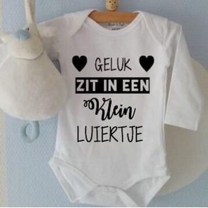 Baby Rompertje met tekst geluk zit in een klein luiertje | Lange mouw | wit | maat 62/68 ( Geboorte Cadeau / Kraamcadeau cadeautje poepiemonster pooper remove rules baby)