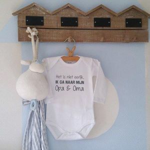 Baby Rompertje met tekst Het is niet eerlijk ik ga naar mijn Opa en Oma | Lange mouw | wit | maat 74/80