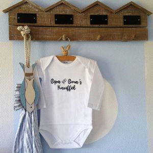 Baby Rompertje met tekst  Opa en Oma's Knuffel! | Lange mouw | wit | maat 50/56