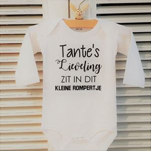 Baby Rompertje met tekst Tante’s lieveling zit in dit kleine rompertje| Lange mouw | wit | maat 74/80