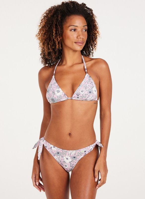Protest - PRTMOLOKO - Triangelbikini - Bloemenprint - Gerecycled Materiaal