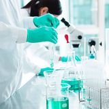 Neofollics - Hair Growth Stimulating Conditioner - Haargroei Stimulerende Conditioner - 250 ml